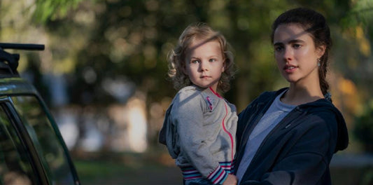 <p><b>El arte de ser </b><b><i>mamá</i></b></p> <p><i><span style="font-weight: 400;">(Lecciones inspiradas en la serie “Maid” de Netflix)</span></i></p>