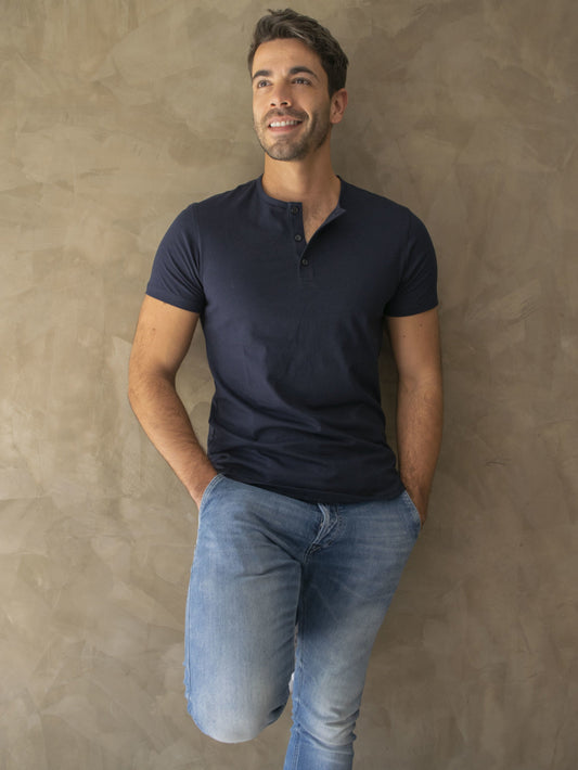 Henley T Shirt Azul oscura